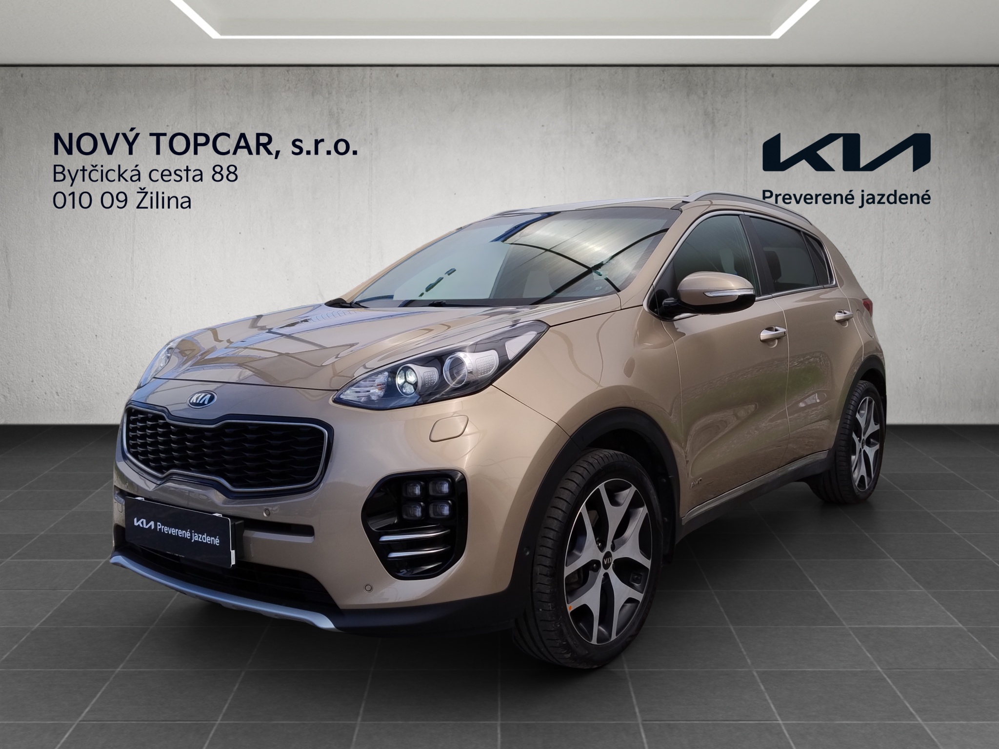 U5YPK816HGL146171_01